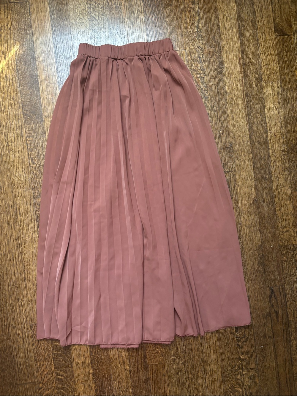 Pleated Midi Skirt in Dusty Rose